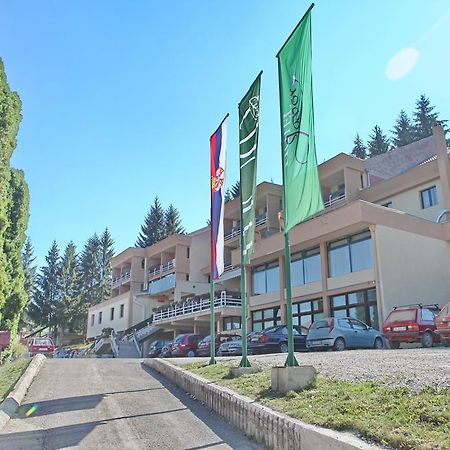 Hotel Javor Kusici Exterior photo